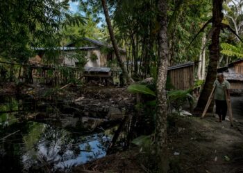 Alleged Australia gunmen stayed in Philippines’ Davao Metropolis, lodge says