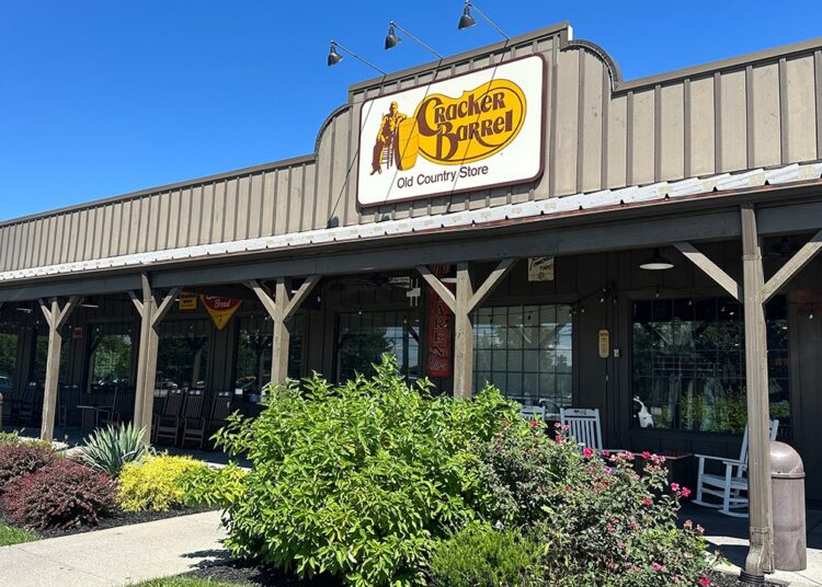 Cracker Barrel agrees to pay college students allegedly denied service over incapacity