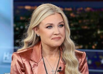 Erika Kirk reveals ‘productive’ dialog with Candace Owens Erika Kirk reveals ‘productive’ dialog with Candace Owens