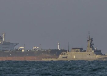 Venezuela oil tanker seized: Trump’s transfer spotlights the shadow fleet. Venezuela oil tanker seized: Trump’s transfer spotlights the shadow fleet.