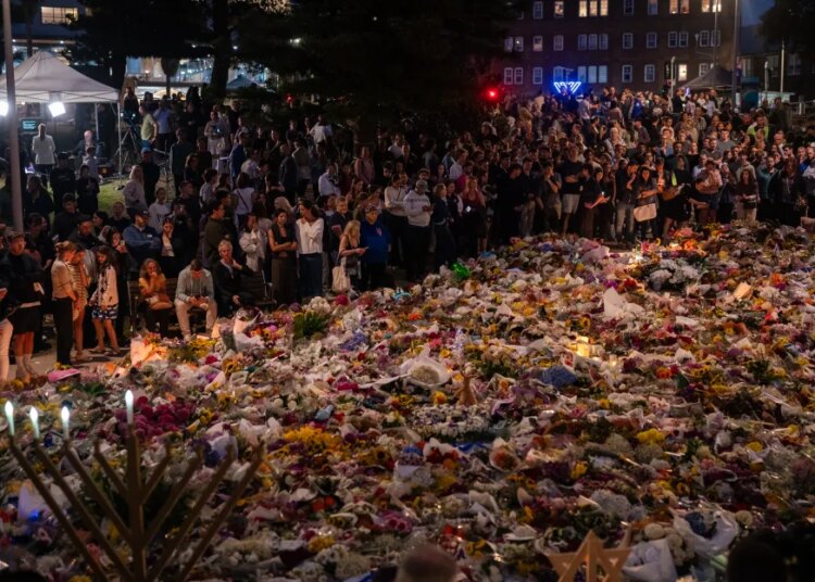 Do assaults in Syria and Australia imply that ISIS is again? Do assaults in Syria and Australia imply that ISIS is again?