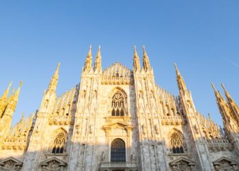 Italian police arrest 384, seize 1.5 tons of medicine in nationwide crackdown