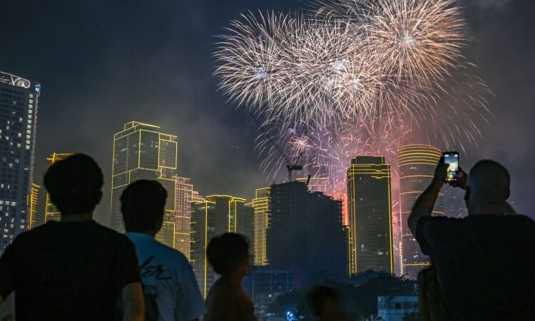 Images: New Yr’s celebrations all over the world