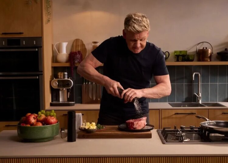 Gordon Ramsay’s go-to cookware is on sale for the vacations—rise up to 41% off on pots, pans, knives and extra Gordon Ramsay’s go-to cookware is on sale for the vacations—rise up to 41% off on pots, pans, knives and extra