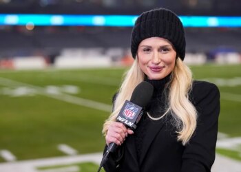 NFL reporter Jane Slater responds to loss of life rumor: ‘Glitch within the matrix’