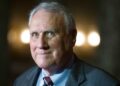Jon Kyl withdraws from public life after asserting dementia analysis