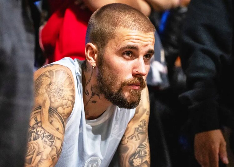 Justin Bieber says religion helps him forgive music trade