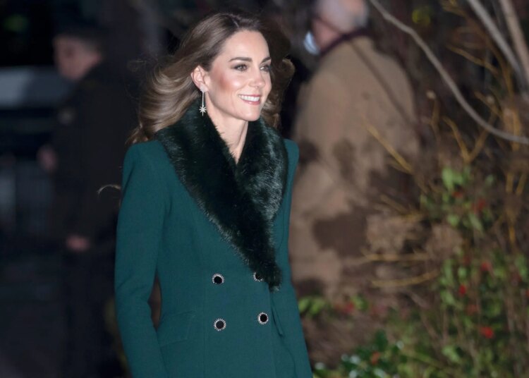 Christmas carol service: Kate Middleton piano duet with Princess Charlotte