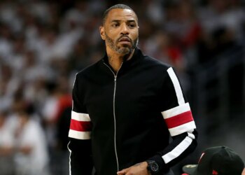 Kenyon Martin claims Lakers don’t respect JJ Redick after Christmas loss