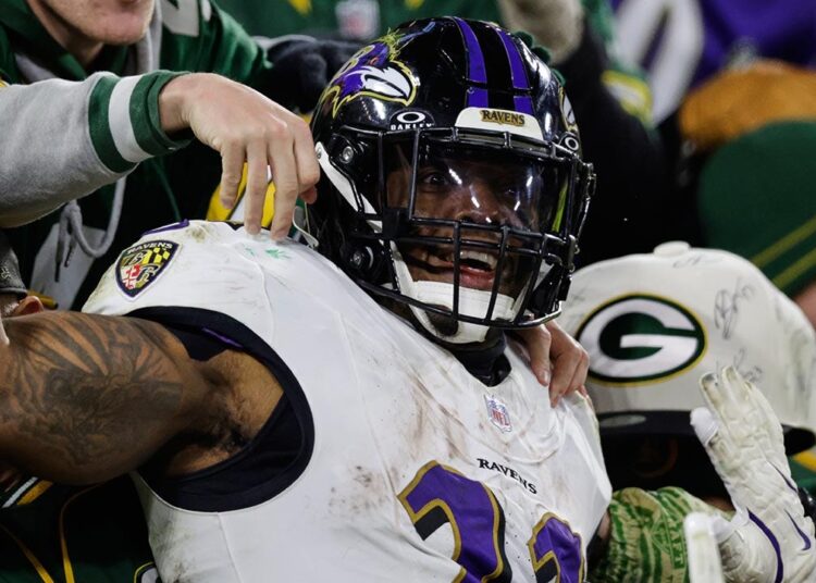NFL information: Derrick Henry scores 4 touchdowns in Ravens’ win