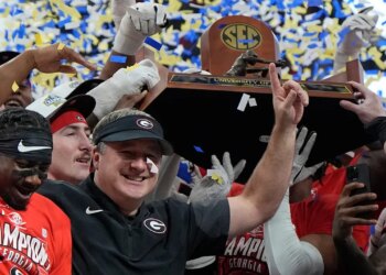 Georgia ends Alabama’s SEC title run, eyes playoff bye week Georgia ends Alabama’s SEC title run, eyes playoff bye week