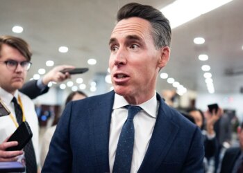 GOP break up deepens as Senate blocks AI moratorium Trump and Cruz each needed