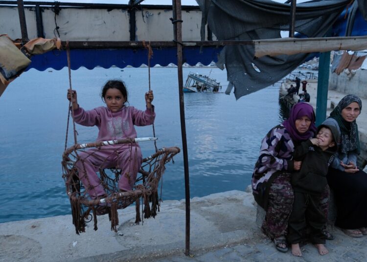 Qatar’s prime minister warns Gaza ceasefire at important second