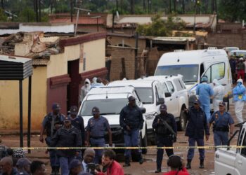 Gunmen open hearth at South African pub, leaving 9 useless