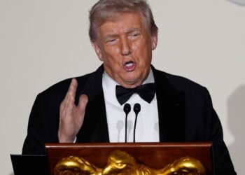 Thai and Cambodian leaders comply with renew ceasefire, Trump says Thai and Cambodian leaders comply with renew ceasefire, Trump says