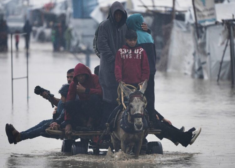 Palestinians left chilly and soaked by winter storm hitting Gaza