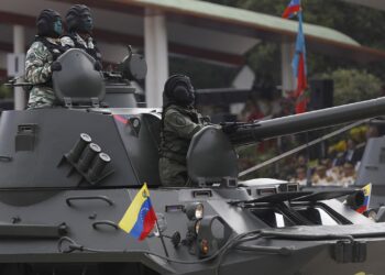 Trump targets Venezuelan drug trafficking regime with navy pressure