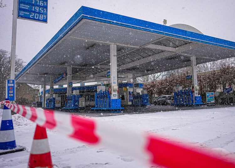 Berlin energy outage: Officers suspect arson assault Berlin energy outage: Officers suspect arson assault