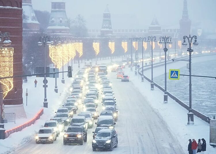 Moscow data heaviest snowfall in additional than 200 years, meteorologists say