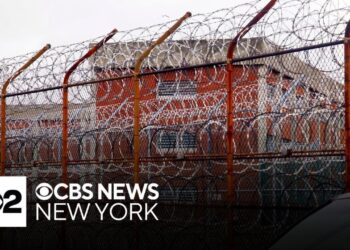 NYC should develop plan to restrict solitary confinement on Rikers, mayor orders