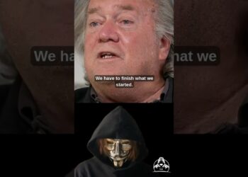 Donald Trump re-elected a 3rd time period, the plan of Steve Bannon and their dictatorial motion