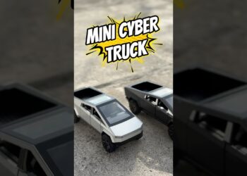 Tesla Cyber Truck #vijaivlogs #chennai #tirunelveli #shorts #youtubeshorts #tesla #cybertruck #automobile