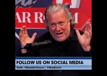 Steve Bannon on Trump's Scent