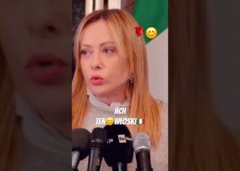 #italy 🌹😊 #meloni #polityka #trump #girls