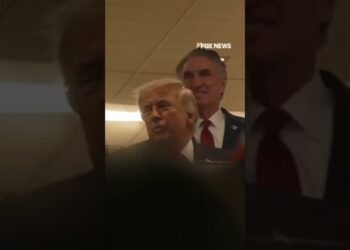 Trump seen waving to spectators throughout faculty soccer nationwide championship #foxnews #information #us