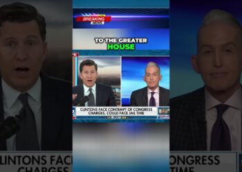 Democrats Maintain Clintons in Contempt: Justice for Bannon? #shorts