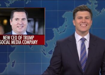 SNL Weekend Replace Mocks Taylor Swift, Tackles Steve Bannon was indicted on contempt of Congress