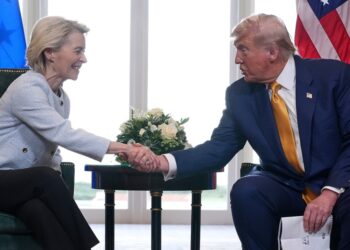 E.U. halts approval of U.S. commerce deal after Trump’s Greenland tariff menace