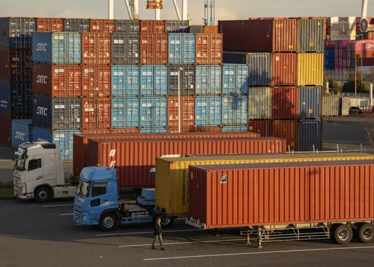 China’s Feud With Japan Worsens as Tokyo Slams Export Controls