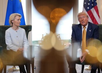 EU Parliament delays resolution to unfreeze US commerce deal – POLITICO