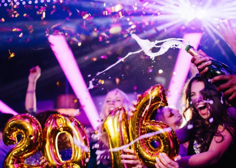 Gen Z is obsessing over 2016 songs, vogue and extra. Why??? Gen Z is obsessing over 2016 songs, vogue and extra. Why???