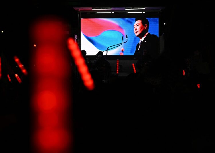 Prosecutors search loss of life for South Korea’s Yoon over martial legislation try