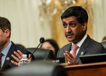 California Democrat requires arrest of ICE agent who fatally shot Renee Good