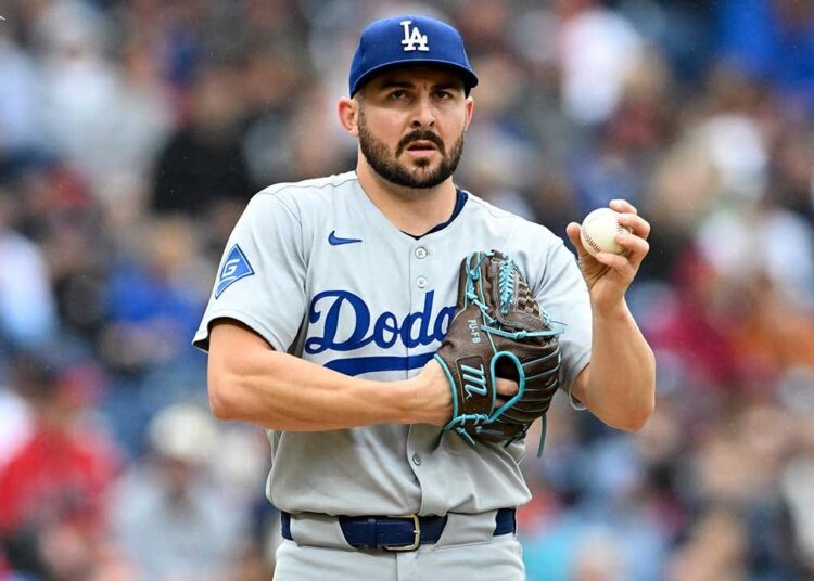 MLB star’s spouse thanks followers in message after devastating loss