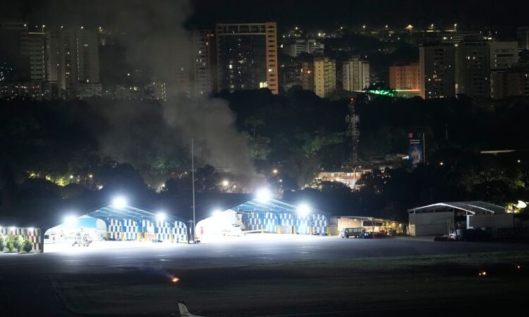 Explosions in Venezuela: CNN group witnesses a number of explosions in Venezuela’s capital Caracas