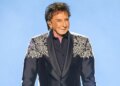 Barry Manilow shares well being replace from hospital after most cancers surgical procedure