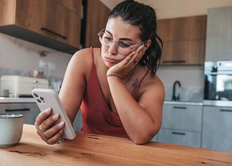 Instagram password reset e-mail surge hits customers