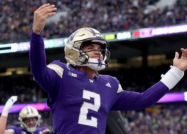 Washington quarterback Demond Williams Jr reverses switch choice