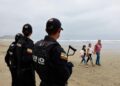 Human heads displayed at Ecuador vacationer seaside in warning to gangs