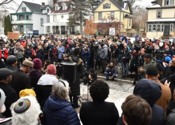 Can Renee Good’s ICE shooter be prosecuted?