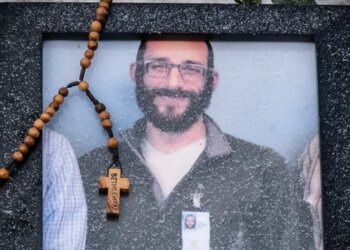 Minneapolis capturing: Alex Pretti had a gun. So what?