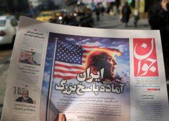 Trump’s Iran threats: What to know as US ships arrive within the Center East