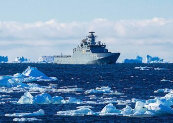 Polls present Individuals strongly oppose taking up Greenalnd