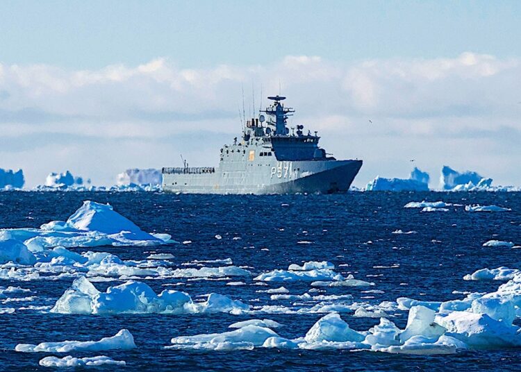 Polls present Individuals strongly oppose taking up Greenalnd