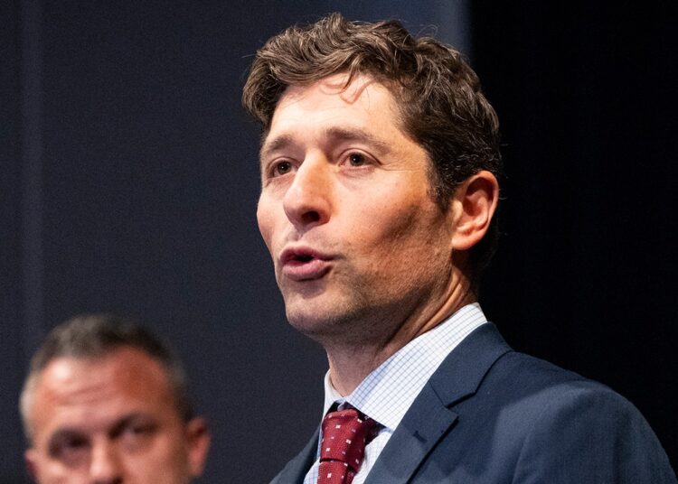 Derek Chauvin conviction questioned after Minneapolis ICE capturing response