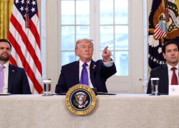 US designates three Muslim Brotherhood branches as terrorist organizations